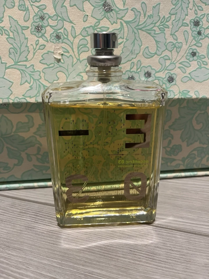 Escentric Molecules Molecule 03 Unisex EDT Spray 3.5 oz - Image 1 of 1