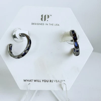 Pendientes Aros Bomb Party Septiembre "Un Tono Más Profundo" Zafiro Creado en Laboratorio Hema Foto 1 de 3