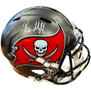Baker Mayfield autografato Tampa Bay Buccaneers (velocità) Deluxe replica full size - Foto 1 di 3