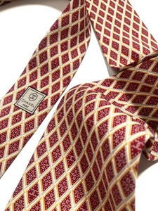 CHANEL VINTAGE DIAMOND CC COCO EMBLEM TIE GRIDS LOGO HIGH END ITALY RED - Picture 1 of 16