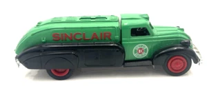 Ertl Diecast Sinclair 1939 Dodge Flyer Tanker Bank w/Key Original Box 1/38 Scale - Picture 1 of 7