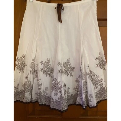 BCX Prairie Skirt Women Size 5 Juniors White Lined Floral Cotton Church Clothes - Image 1 of 4