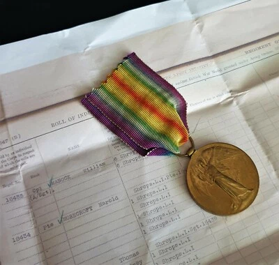 WW1 British Victory Medal to 18433 Pte W. Manock King's Shropshire Light Inf. - Image 1 of 4