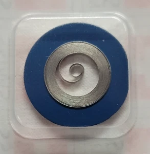 QUALITÄT SWISS MADE TRIEBFEDER FÜR SEIKO CAL 8305B, 8305C, 8306A, 8325A, 830, 840 - Bild 1 von 2