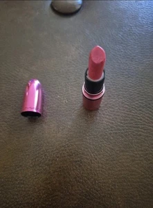 MAC MINI FROST LIPSTICK CORAL AND CAROL DISCONTINUED - Picture 1 of 5