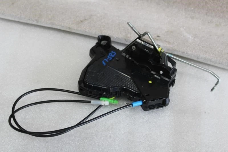 2013 2014 2015 2016 2017 2018 19 LEXUS GS350 puerta delantera izquierda pestillo cerradura actuador Foto 1 de 4