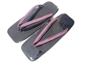 7435813: JAPANESE KIMONO JAPANESE PAULOWNIA GETA / LACQUERED - Picture 1 of 1