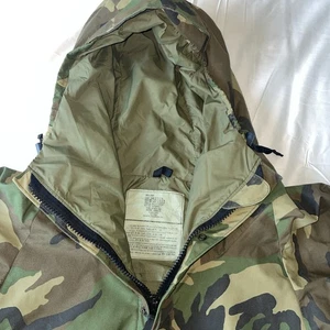 Alpha Industries Parka Jacket Mens Small Short  M65 ECWCS Woodland Camo Hooded - Picture 1 of 18