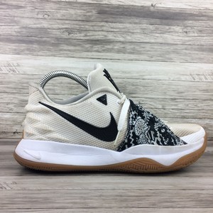kyrie low multicolor