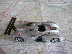 LOLA B 2 K n°4 Le Mans 2004 (André - Leuenberger- Vann ) SPARK 1/43 - Foto 1 di 4