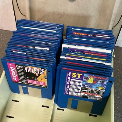 53 Atari ST Magazine Cover Disc Bundle ST Format, ST User, ST Action, ST Review - Image 1 of 4