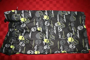 BOYS HANG TEN SKULLS SWIM SUIT LONG BOARD TRUNKS BLACK YOUTH XL HTB13S7203 NWT - Picture 1 of 4