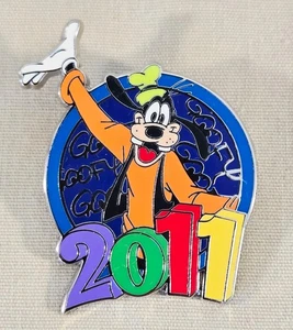 Disney Trading Pin Goofy 2011 Year Series Pin Authentic - Bild 1 von 2