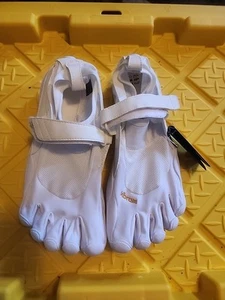 Vibram FiveFingers MEN KSO Vintage 21M1410 Size 10.5-11 - Picture 1 of 6
