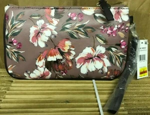 NWTS NINE WEST FLORAL MEADOWS printed small ZIPPERED PURSE MSRP $35 NOW $23.99 - Picture 1 of 3