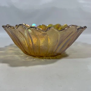 Vtg Amber Indiana Carnival Glass Iridescent Daisy Sunflower Bowl Candy Dish MCM - Picture 1 of 10