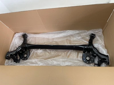 Rear crossmember Subframe Axle Toyota PriusC 12-18 Yaris 05-16 Scion XD 07-14 - Image 1 of 4