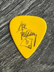 Kiss Guitar Pick ACE FREHLEY Just For Fun Japan Tour ANGLED PLAYING CARD Yellow - Picture 1 of 2