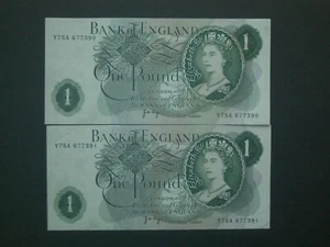 **No.2 ** Y..A   British  £1 Consecutive*** 'GVF'  Page Banknotes*** - Picture 1 of 11
