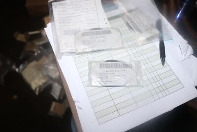 NOS Bell helicopter guide, tube 212-001-905-1 UH-1N 1560-01-013-1958 — 第 1/4 张图片