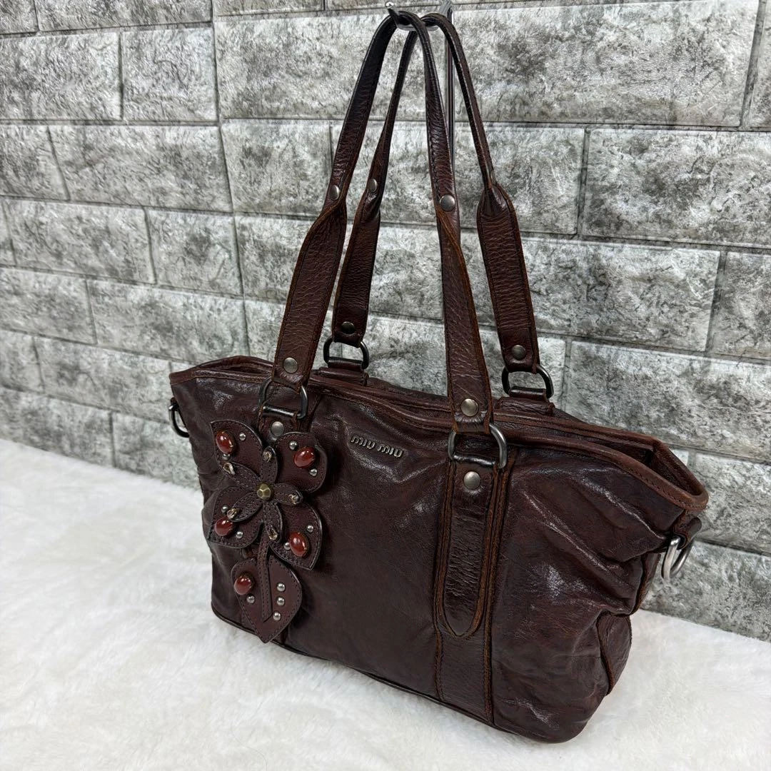 バッグ miu miu leather flower studs handbag MIU MIU 2Way Mini Boston Bag Brown Shiny Leather Flower Studs