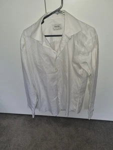 CALVIN KLEIN WHITE DRESS SHIRT, SLIM FIT ,EASY IRON ,SZ 39/86 - Picture 1 of 1