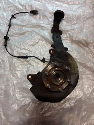 L/F Driver Left Front Spindle/Knuckle 4x4 2006 CHEVROLET TRAILBLAZER 900-6-2P - Image 1 of 4