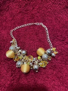 LB - Jewelry - Necklace - Yellow and Gold - Fashion Jewelry - Bild 1 von 1