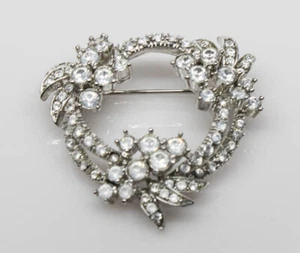 Vintage Soft White Rhinestones in Floral Setting Pin.  Size 1 1/2 x 1 1/2 - Picture 1 of 4