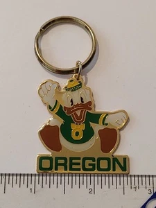 University of Oregon Ducks Keychain Disney "Oregon" - Picture 1 of 2