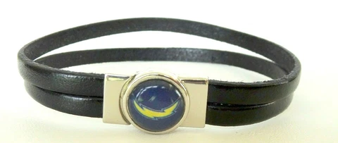 NEW NFL LOS ANGELES CHARGERS  LEATHER BRACELET MAGNETIC CLOSE 7 INCHES Cover