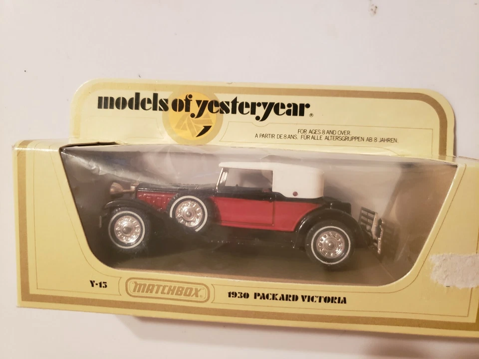 MATCHBOX MODELS OF YESTERYEAR DIECAST RED BLACK 1930 PACKARD VICTORIA 1:43 scale - Image 1 of 1