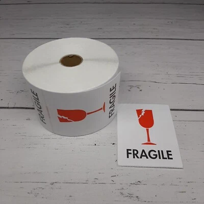 Fragile Stickers 800 per roll 3 x 4 SALE - Imagen 1 de 3