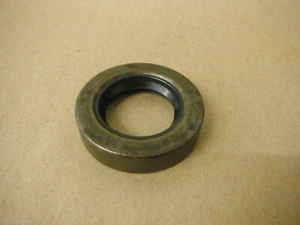 NATIONAL OIL SEAL 50167S 1.313"X2.250"X.500" - Picture 1 of 3