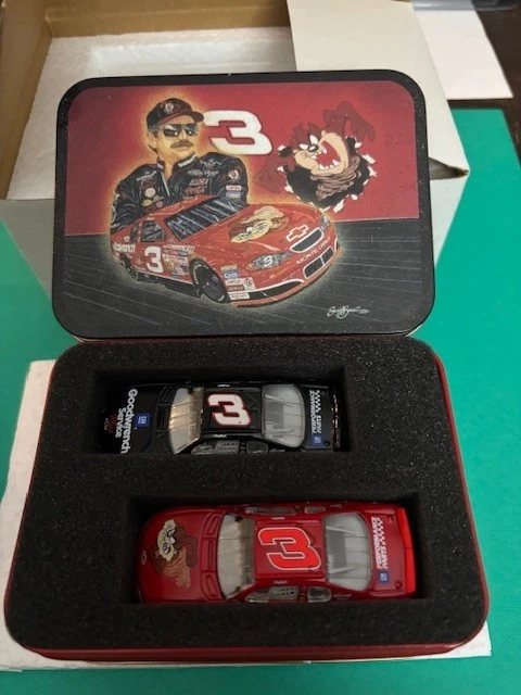 1/64 Action 2 Car Tin Set-Gm Goodwrench Black & Taz Red Car-Dale Earnhardt Sr - Image 1 of 2