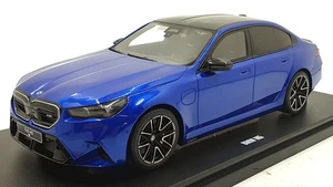GT Spirit 1/18 Scale Resin GT507 - BMW M5 - Blue - Picture 1 of 6