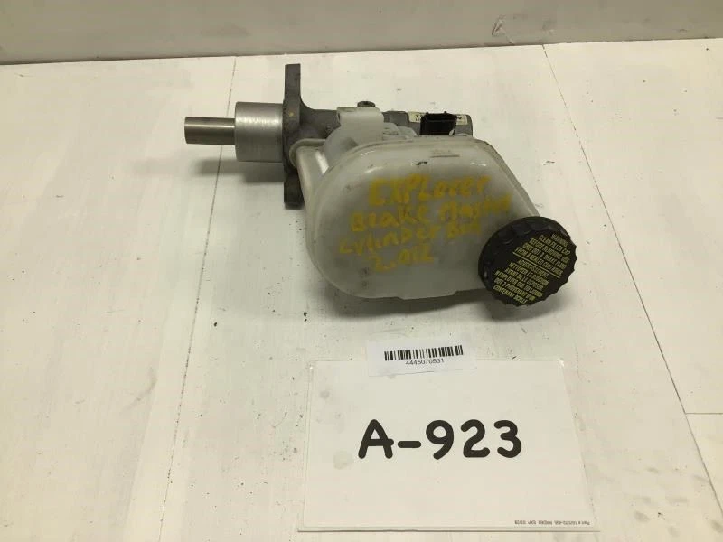 2011 FORD EXPLORER XLT BRAKE MASTER CYLINDER OEM+ - Image 1 of 4