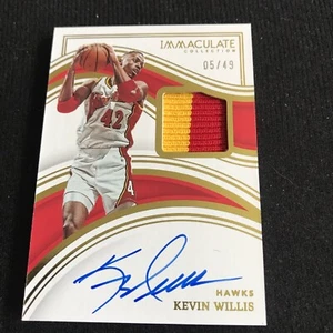 2022-23 Immaculate Kevin Willis Game Worn Patch Auto Autograph #5/49 Hawks - Picture 1 of 2