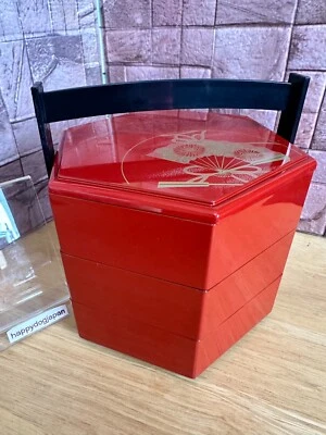 Japanese Jubako Compact Bento Osechi Lunch Box Red with removable handle 3 steps - Image 1 of 4