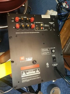Parte de subwoofer JBL: amplificador para modelo SUB160 JBL SUB160 - Imagen 1 de 13