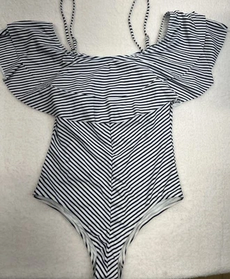 TRAJE DE BAÑO DE UNA PIEZA CON CORREA EXTRAÍBLE A RAYAS CON VOLANTES Nunca Usado Talla XL Foto 1 de 4