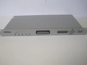 INTERNATIONAL DATACASTING  SR2000PRO P/N 90078450 V3.2 DV3 SATELLITE RECEIVER - Picture 1 of 12