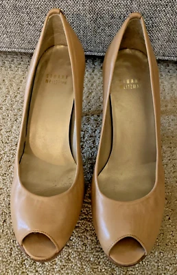 Zapatos de salón STUART WEITZMAN de cuero tostado con plataforma punta abierta talla 6,5 $475 Foto 1 de 4