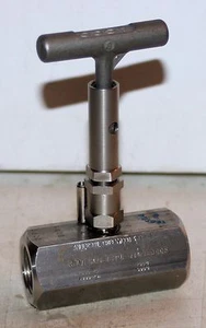 3/4" NPT SS Needle Valve (6000 PSI) Tyco Anderson Greenwood H7VIS-6Q-LAT-PD - Picture 1 of 4