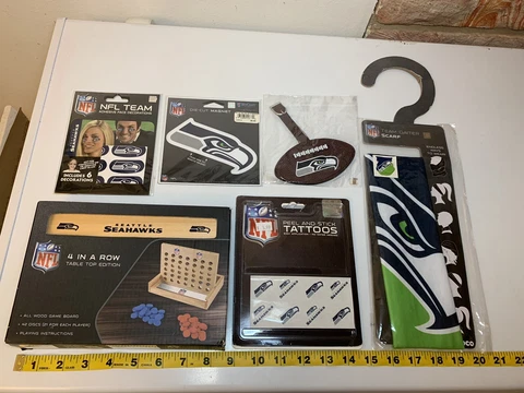 Seattle Seahawks Lot Magnet Luggage Tag Gaiter Game 6pc New see pics Cover