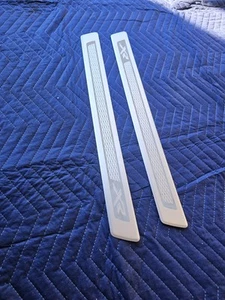 2x Ford FGX XR Xr6 Xr8 scuff plate sill cover 2008-2016 falcon Plates Sill - Picture 1 of 17