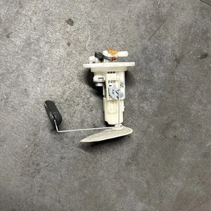 Honda SH 125 SH125 2008-2012 Fuel Petrol Pump Unit #2* - Picture 1 of 7