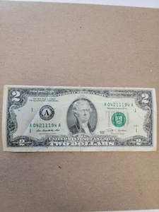 2 DOLLAR BILL 2009 SERIES A RARE Collectable Fancy bill A 04211194 A Circulated - Picture 1 of 6