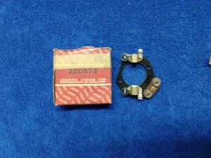 NOS Lucas Insulating Plate with Brush Boxes, Pick Up Plate 220572 - Picture 1 of 4