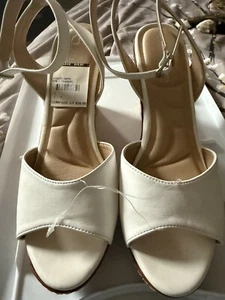 CL by Laundry donna tacco bianco zeppa taglia 9M - Foto 1 di 7